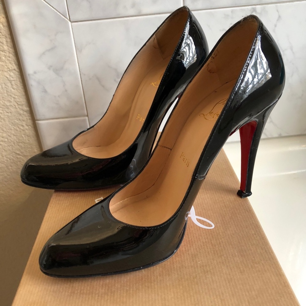 Christian Louboutin Decollete 100 Patent Leather